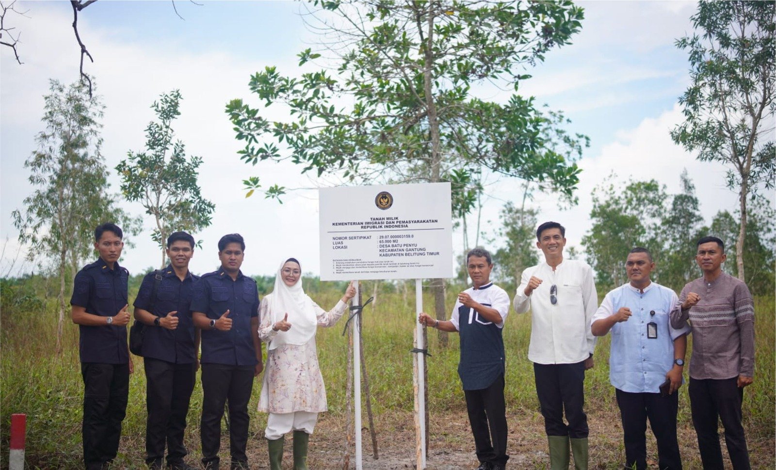 Lapas Tanjungpandan dan Kanwil Ditjenpas Babel Tinaju Lokasi Tanah Hibah dan  Pasang Papan Nama Aset Kementerian